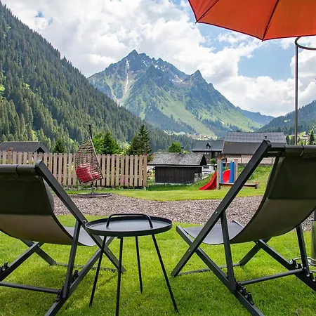 ホテル Alpenrose 3*