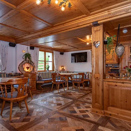 Hotel Alpenrose