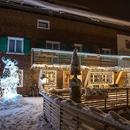 Alpenrose Hotel 3*