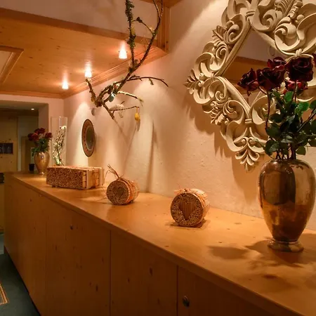 Alpenrose ホテル 3*